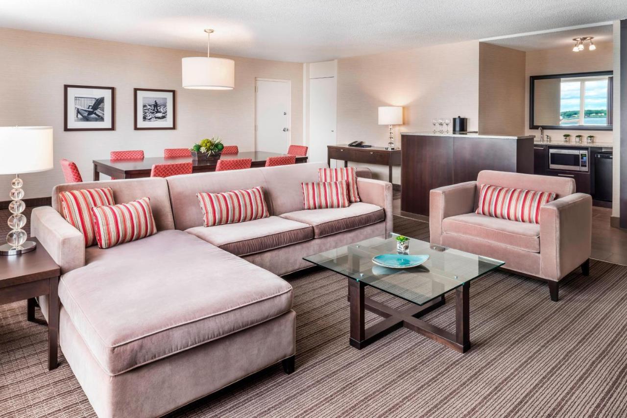 Delta Hotels By Marriott Sault Ste. Marie Waterfront Εξωτερικό φωτογραφία