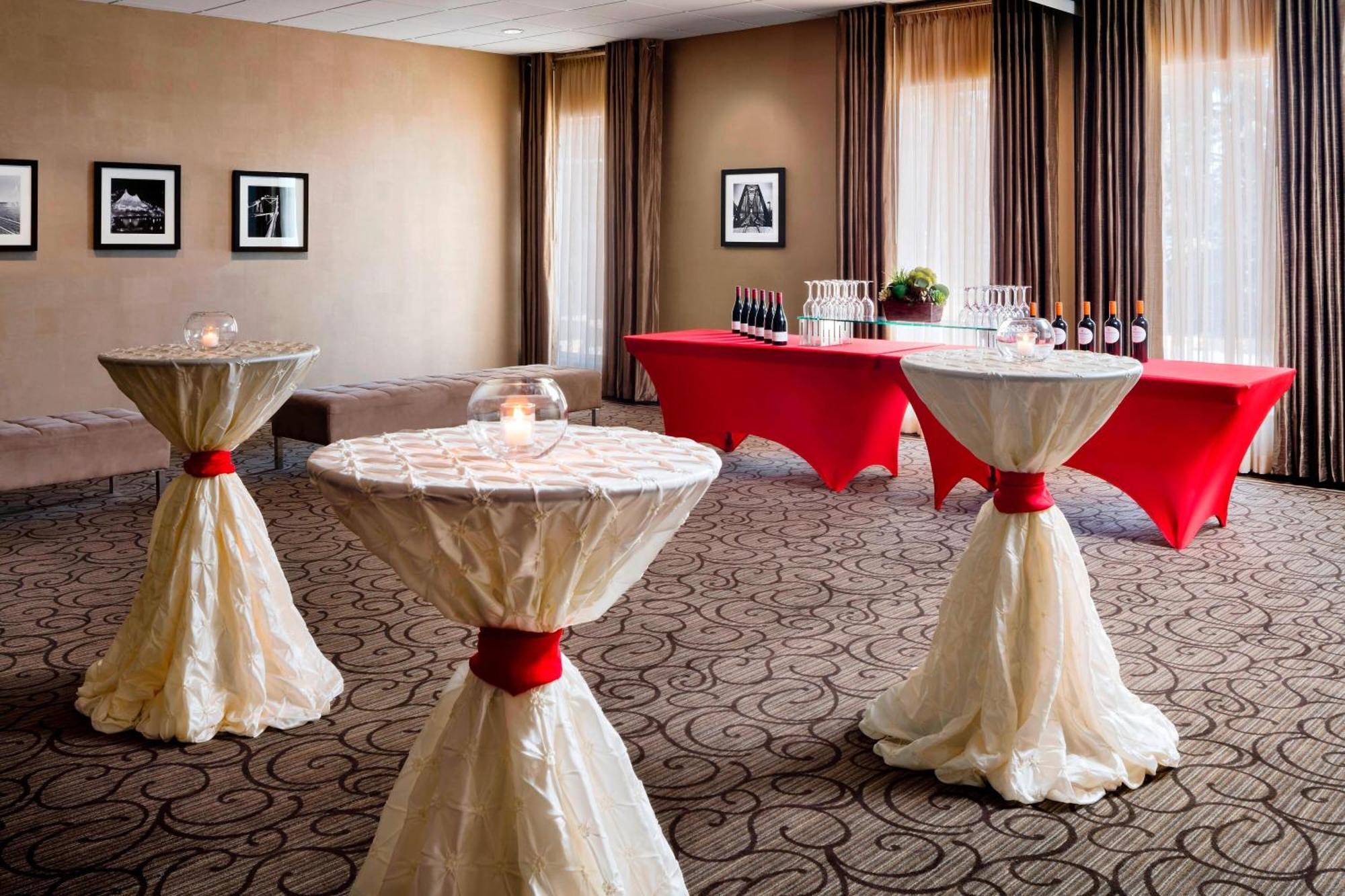 Delta Hotels By Marriott Sault Ste. Marie Waterfront Εξωτερικό φωτογραφία