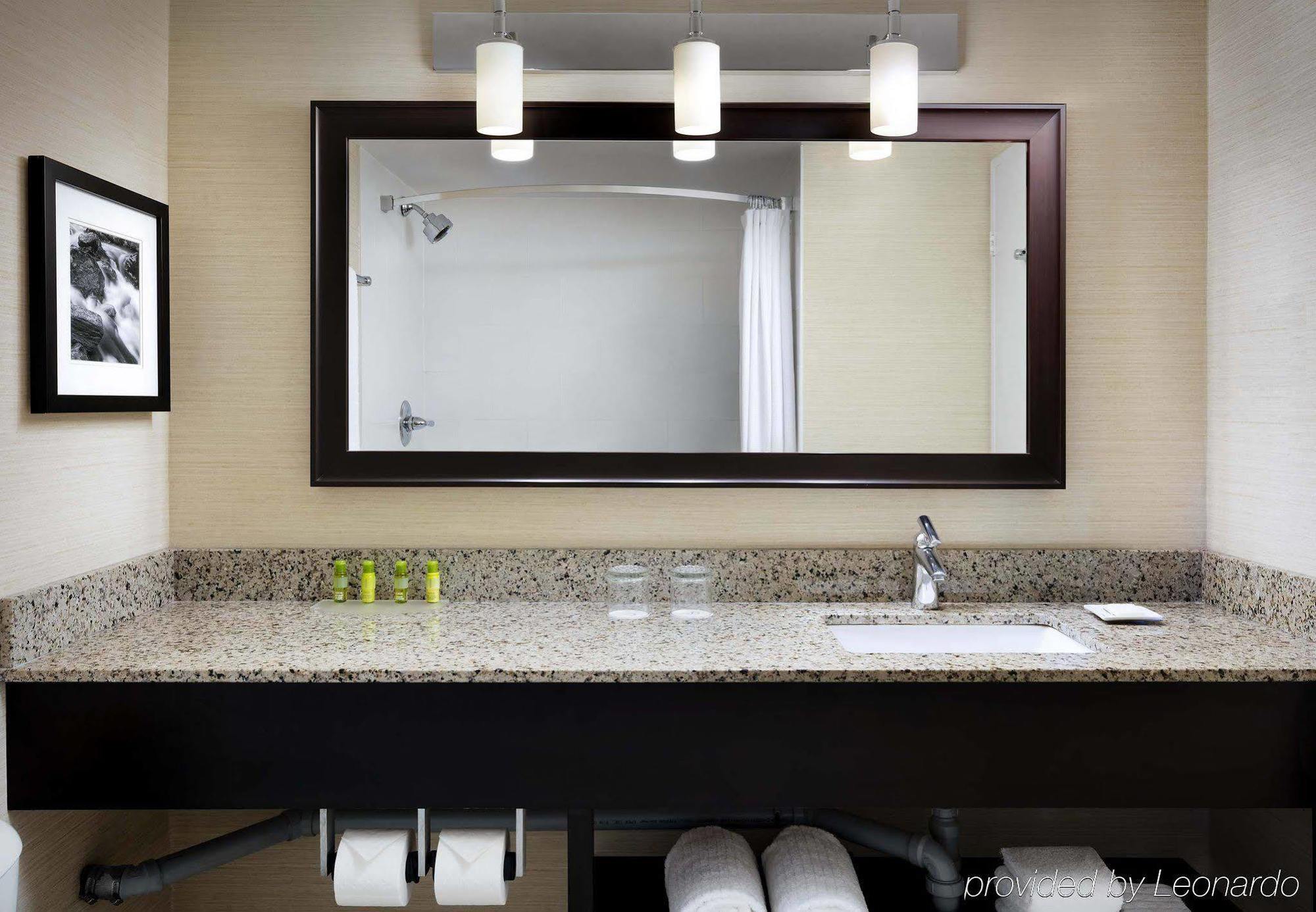 Delta Hotels By Marriott Sault Ste. Marie Waterfront Εξωτερικό φωτογραφία